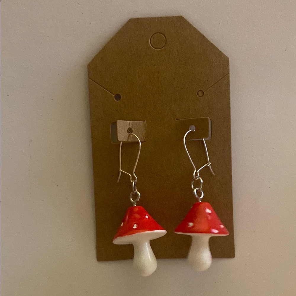 Red Mushroom Earrings‎